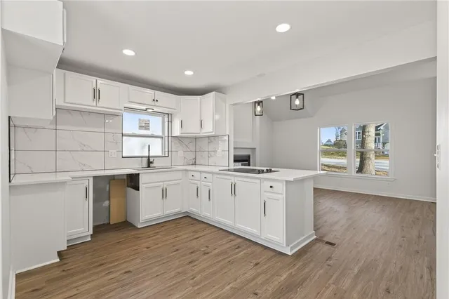 $397,000 | 8528 North Virginia Avenue, Kansas City, MO 64155