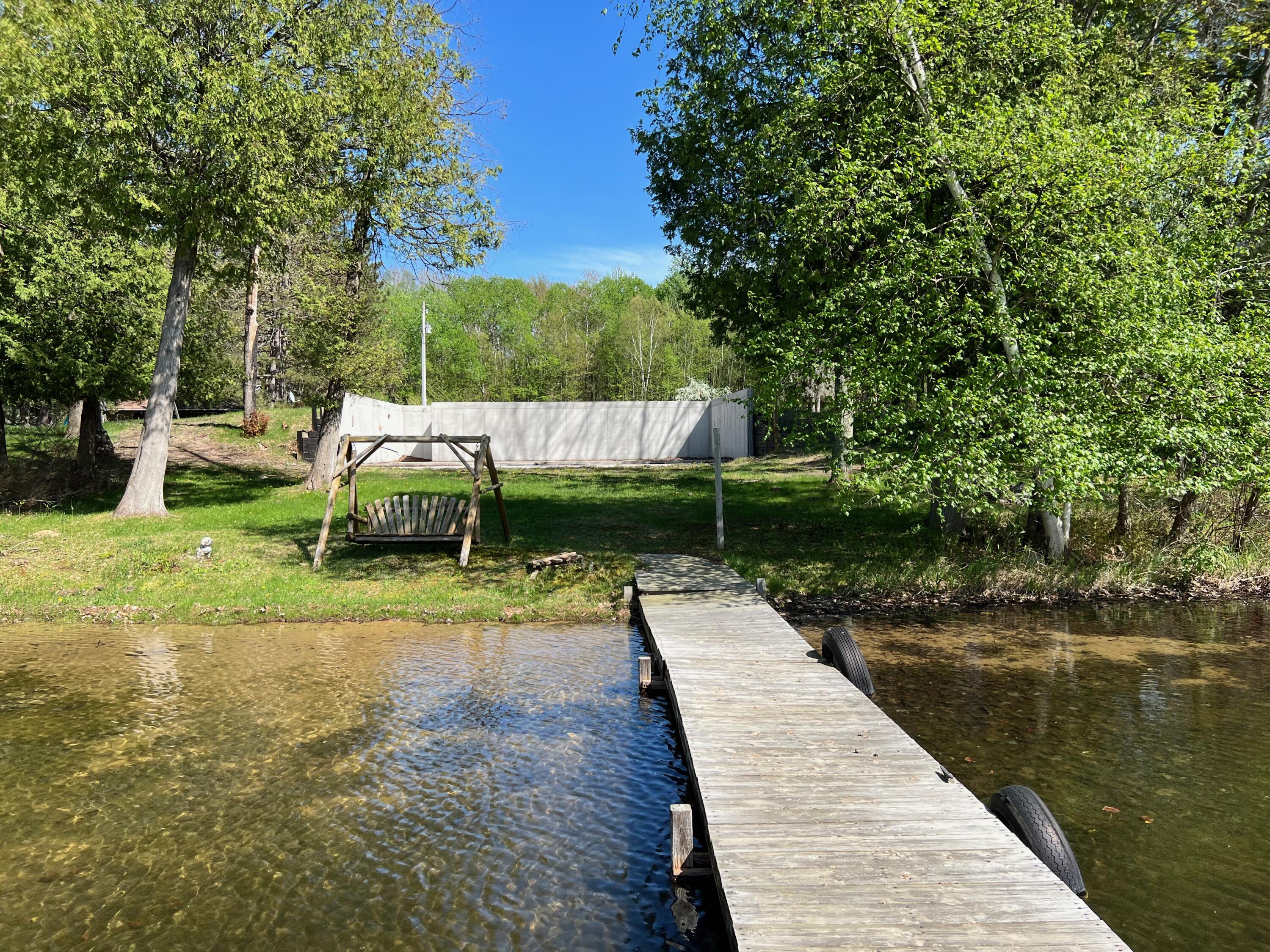 6916 East Millerton Road Fountain, MI 49410 - Photo 2 of 16 IMG_3873