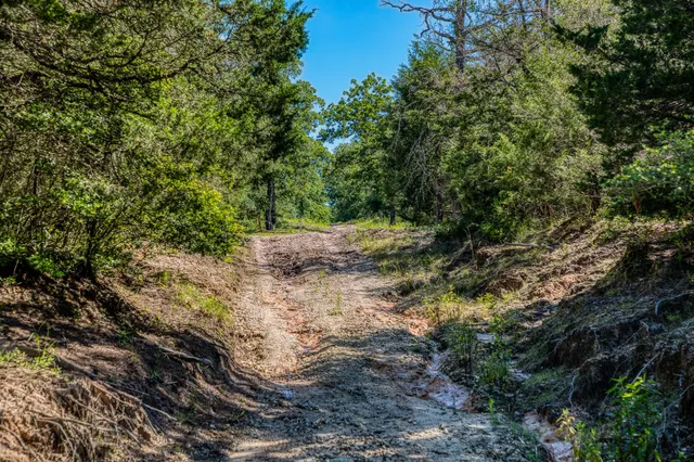 $1,599,000 | 511 Lcr 793, Groesbeck, TX 76642