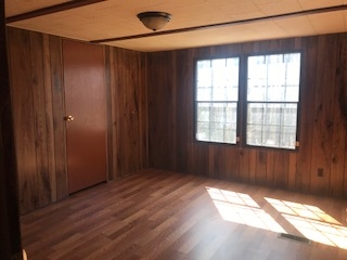 897 Airport Road Selmer, TN 38375 - Photo 7 of 15 Gallery Image 7