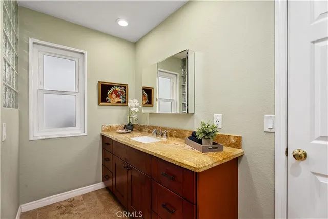 $949,000 | 23436 Villena, Mission Viejo, CA 92692