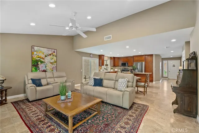 $949,000 | 23436 Villena, Mission Viejo, CA 92692