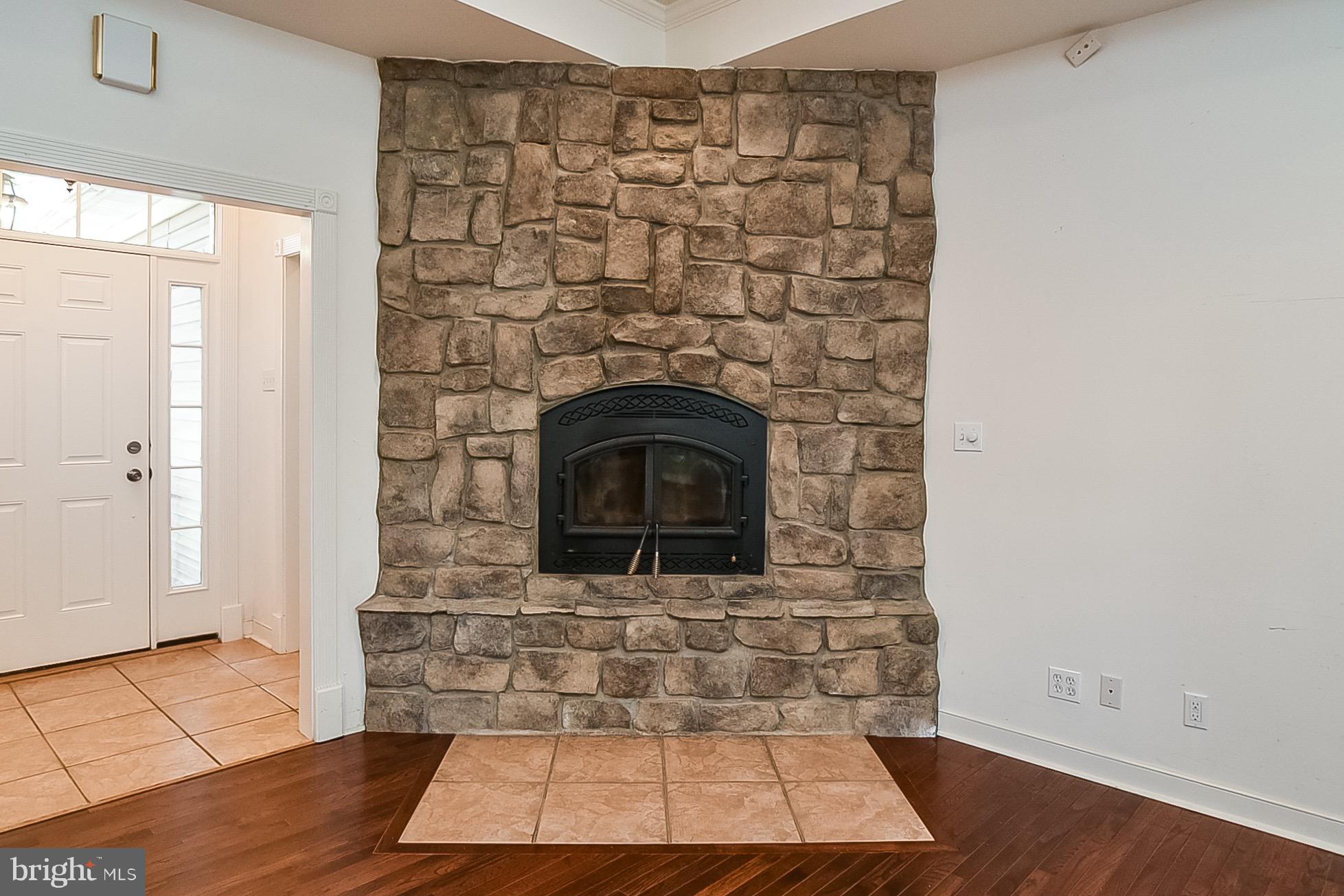 210 Azalea Road Colonial Beach, VA 22443 - Photo 8 of 43 Gallery Image 8