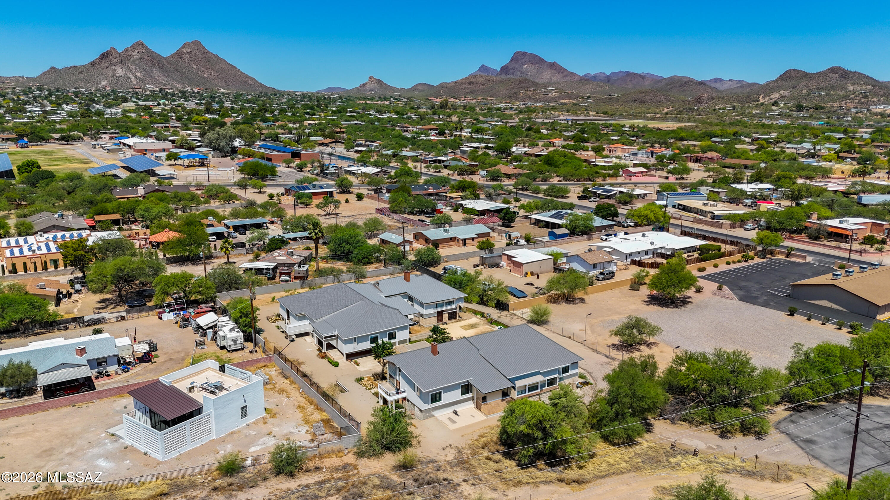 5522 South Rosepine Road Tucson, AZ 85746 - Photo 5 of 31