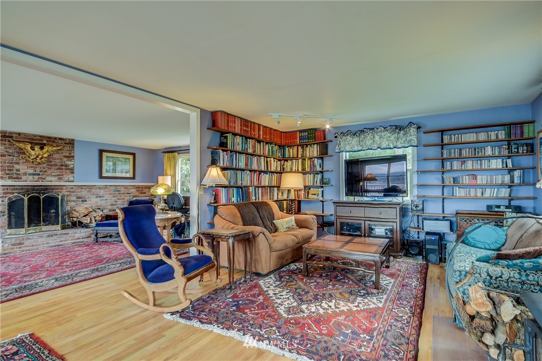 5011 Jones Road Oak Harbor, WA 98277 - Photo 4 of 25 Gallery Image 4