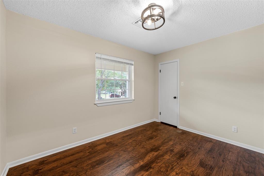 3401 Obrien Circle Waco, TX 76708 - Photo 23 of 40
