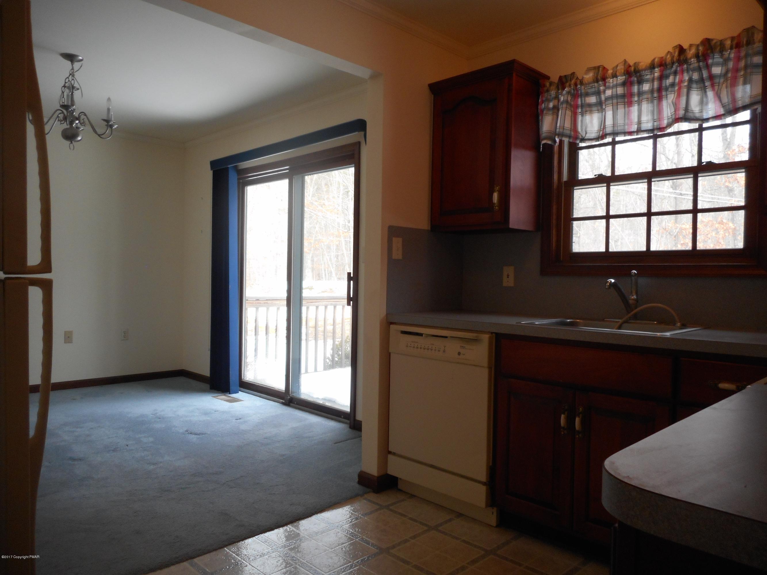 385 Blue Ridge Drive Canadensis, PA 18325 - Photo 12 of 28 Kitchen towards dining room