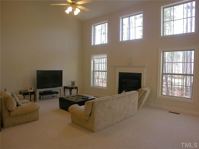9605 Harbins Court Raleigh, NC 27613 - Photo 5 of 22 Photo 5