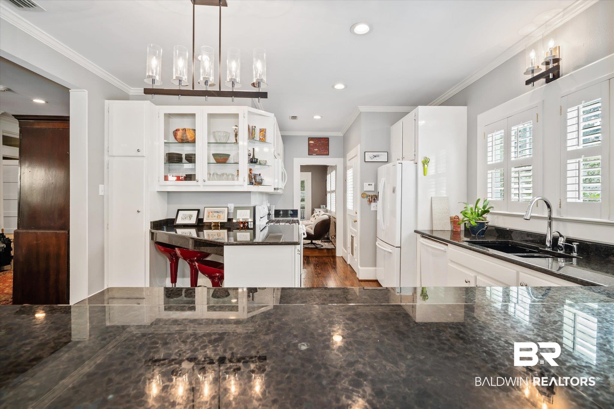 204 Dilston Street Mobile, AL 36608 - Photo 10 of 31 Kitchen