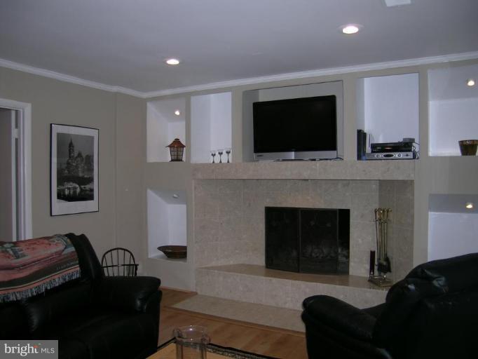 5 Shilling Court Silver Spring, MD 20906 - Photo 10 of 17 Family Room #2