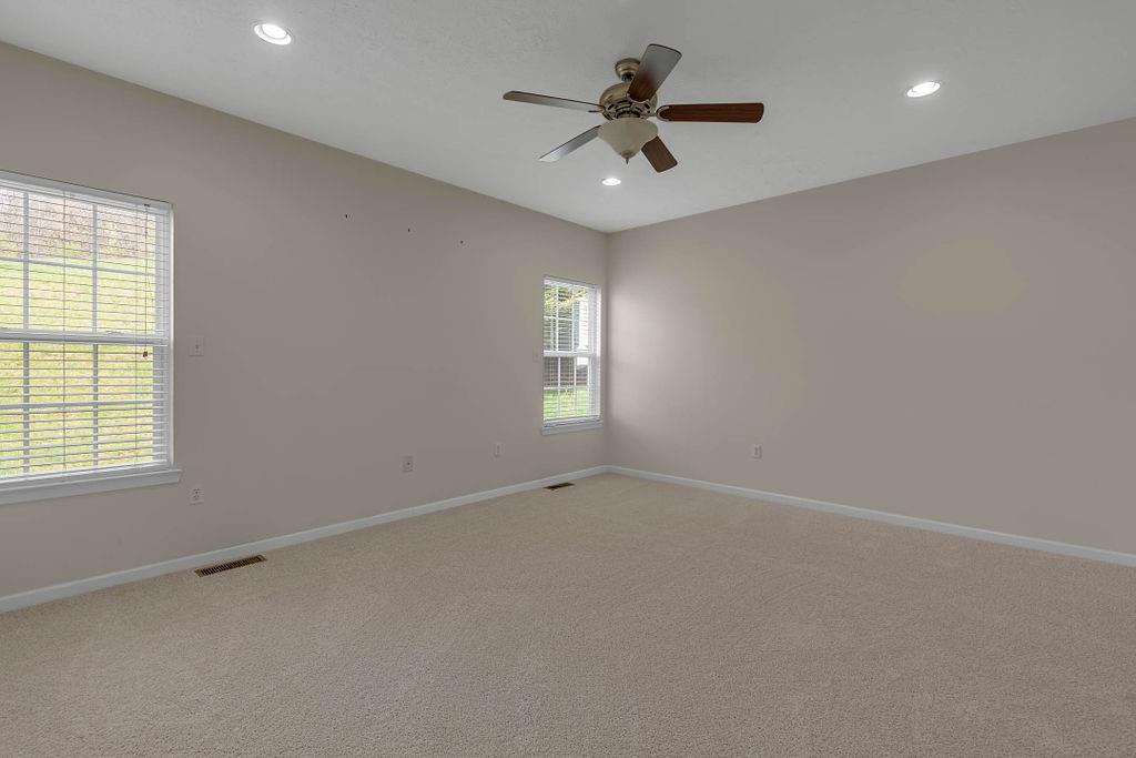 209 Maple Ridge Drive Canonsburg, PA 15317 - Photo 14 of 42 Gallery Image 14