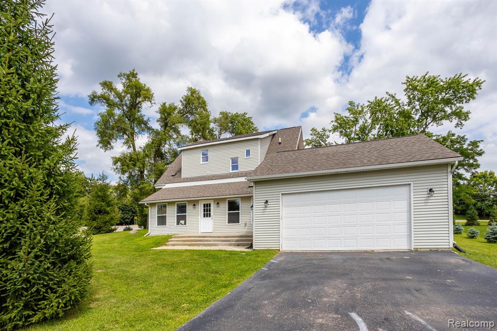 1330 Union Lake Road White Lake, MI 48386 - Photo 32 of 40
