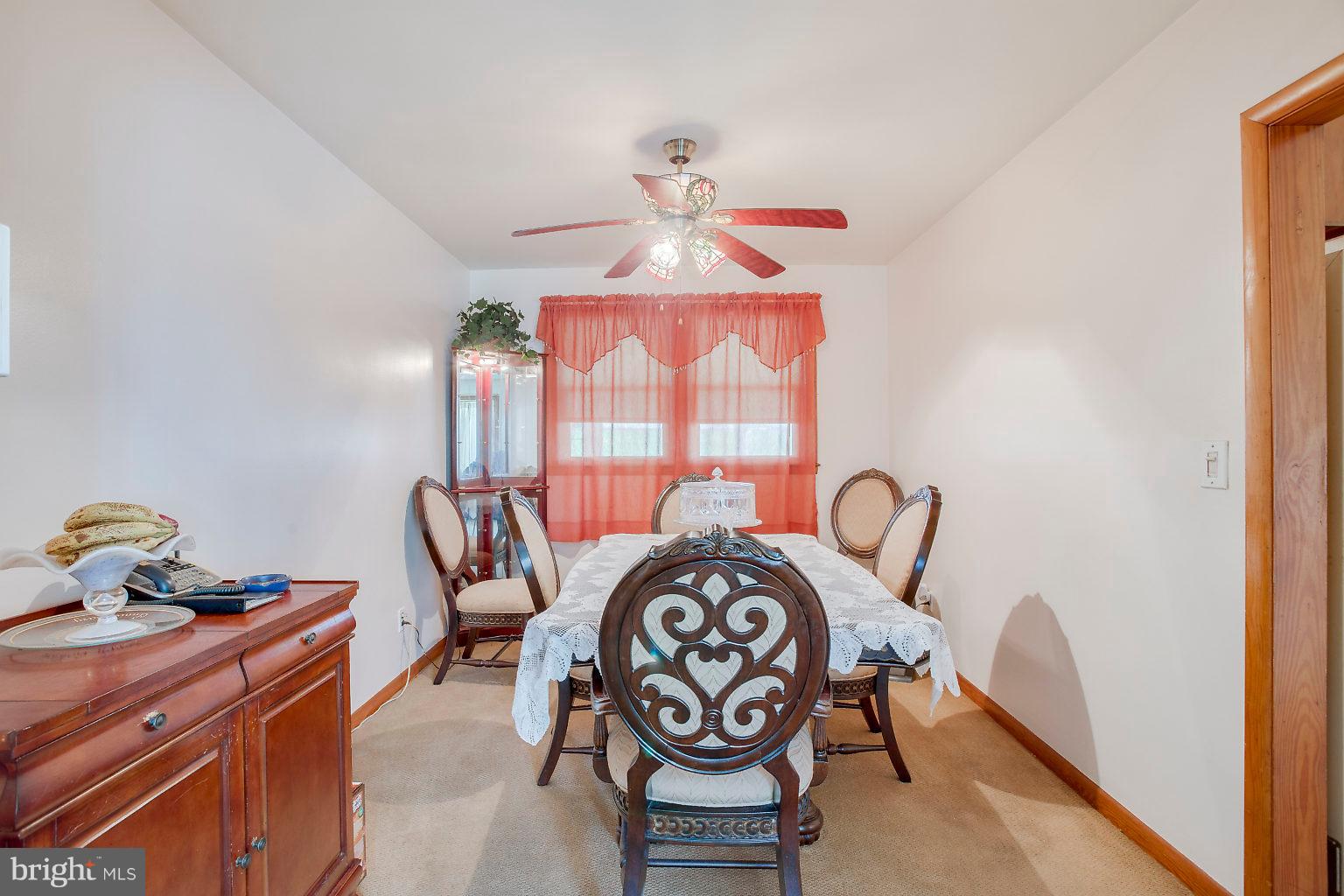 8812 Ashford Road Baltimore, MD 21234 - Photo 8 of 22 Dinning room