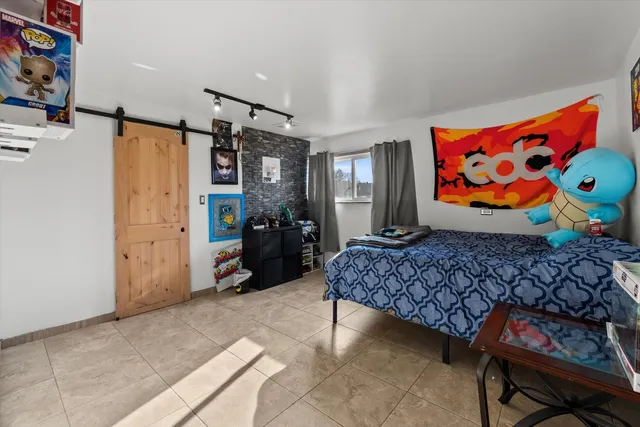 $379,900 | 7624 South Lockwood Avenue, Burbank, IL 60459