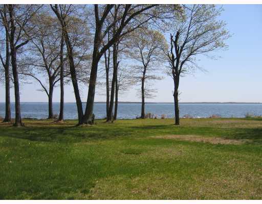 70 Pojac Point Road North Kingstown, RI 02852 - Photo 5 of 8 View.