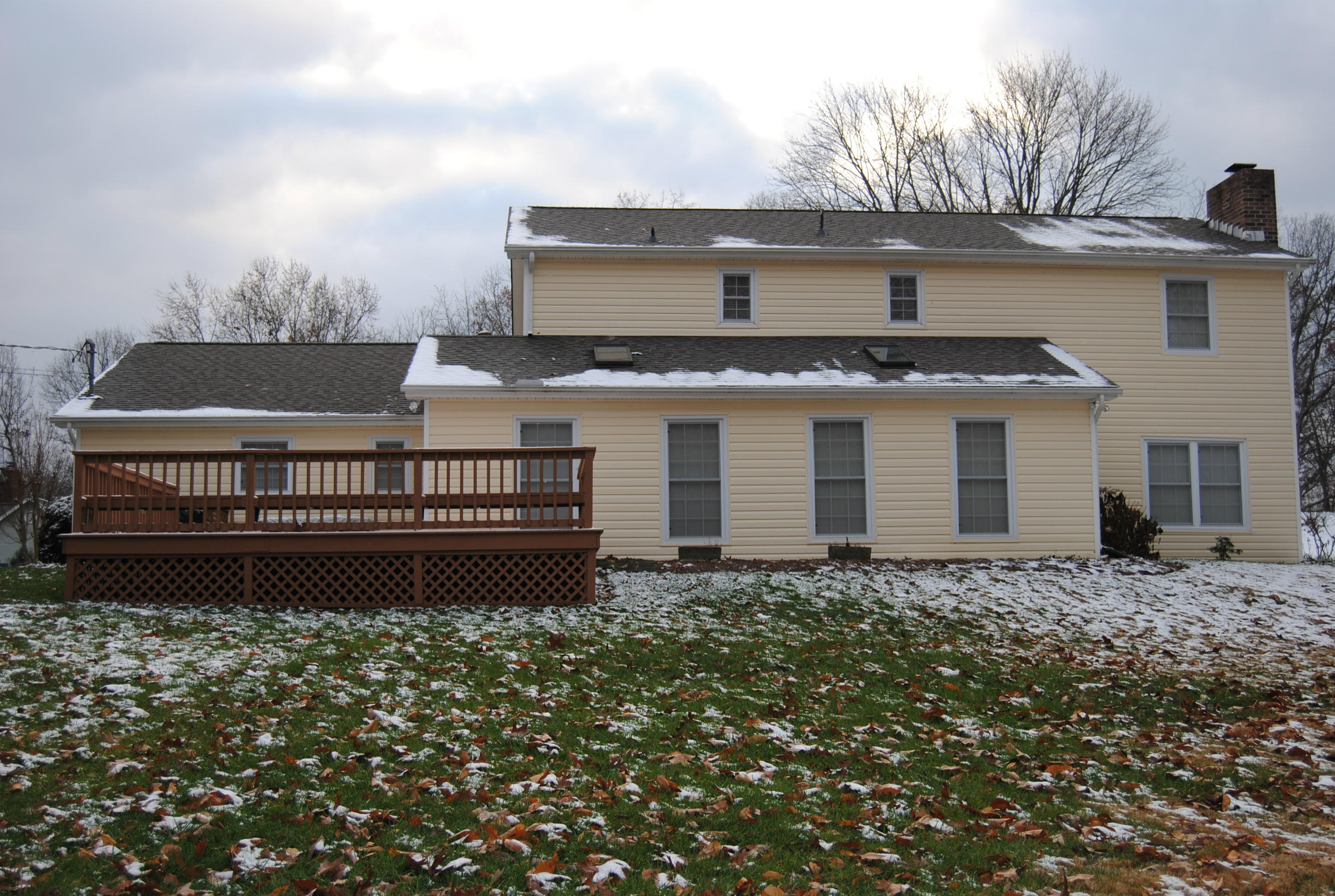 7840 Keswick Road Powell, TN 37849 - Photo 2 of 23 Rear View