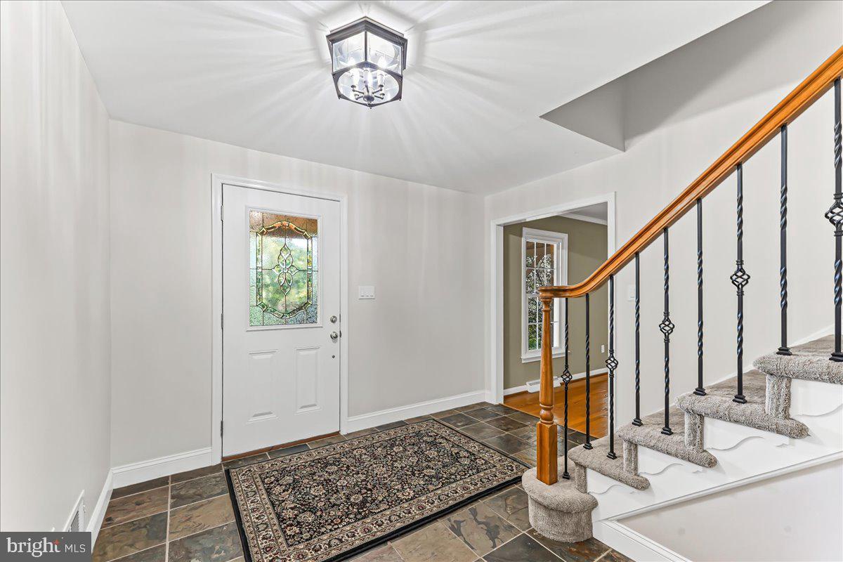 122 Round Hill Road Kennett Square, PA 19348 - Photo 18 of 82