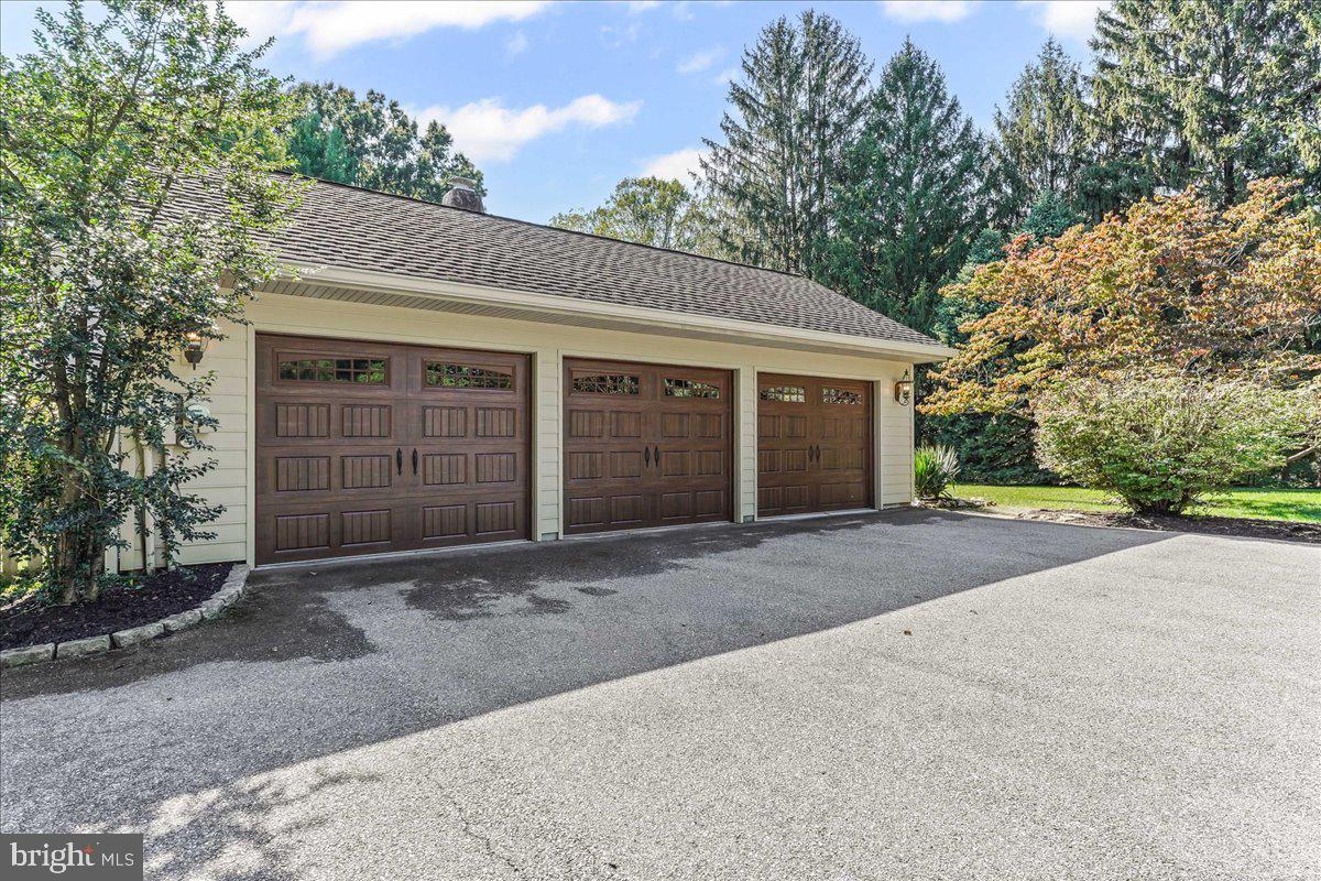 122 Round Hill Road Kennett Square, PA 19348 - Photo 7 of 82