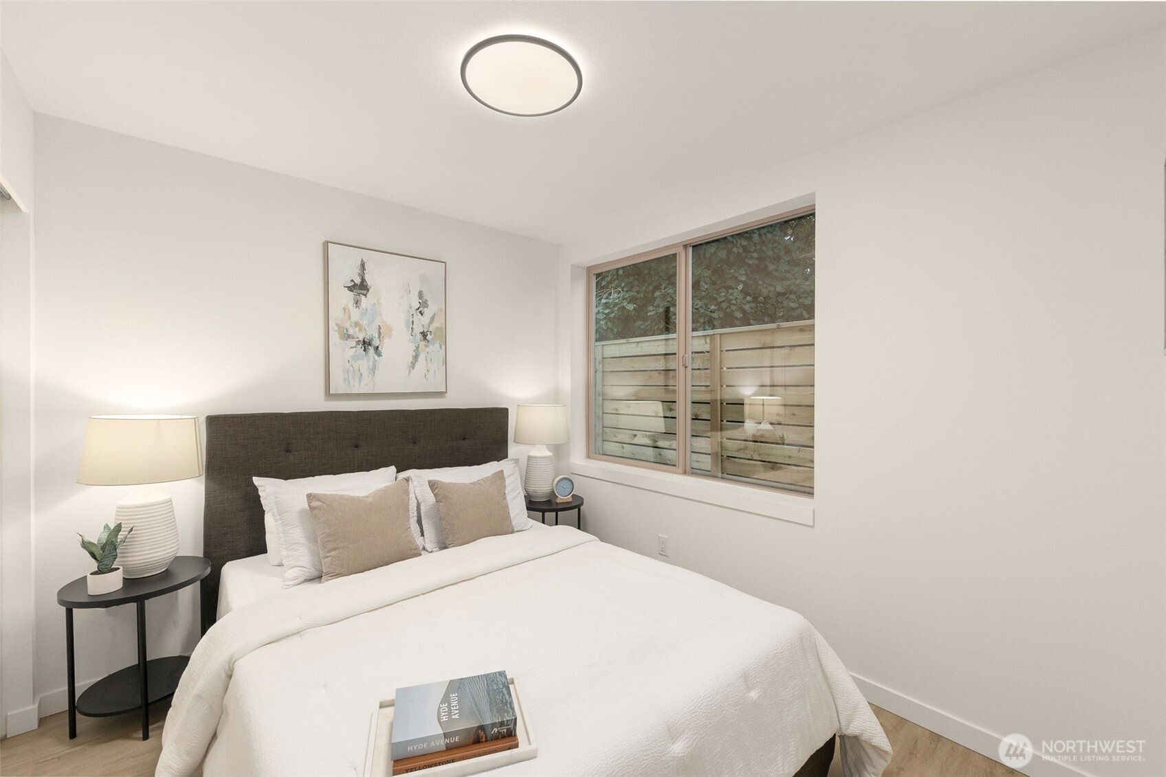 4418 Midvale Avenue North Seattle, WA 98103 - Photo 15 of 20