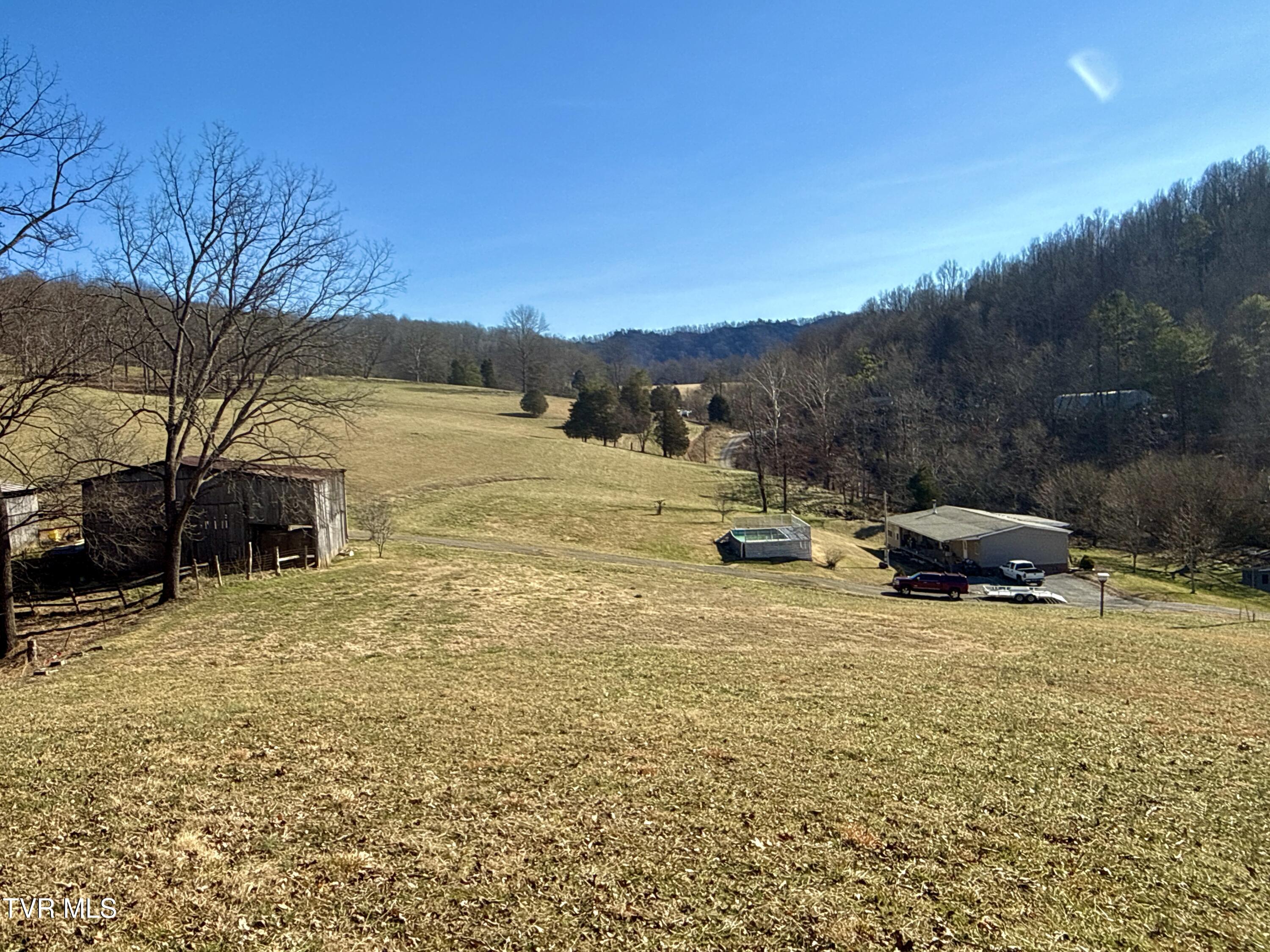 219 Ridge Road Eidson, TN 37731 - Photo 12 of 63 _Pic11 (36)