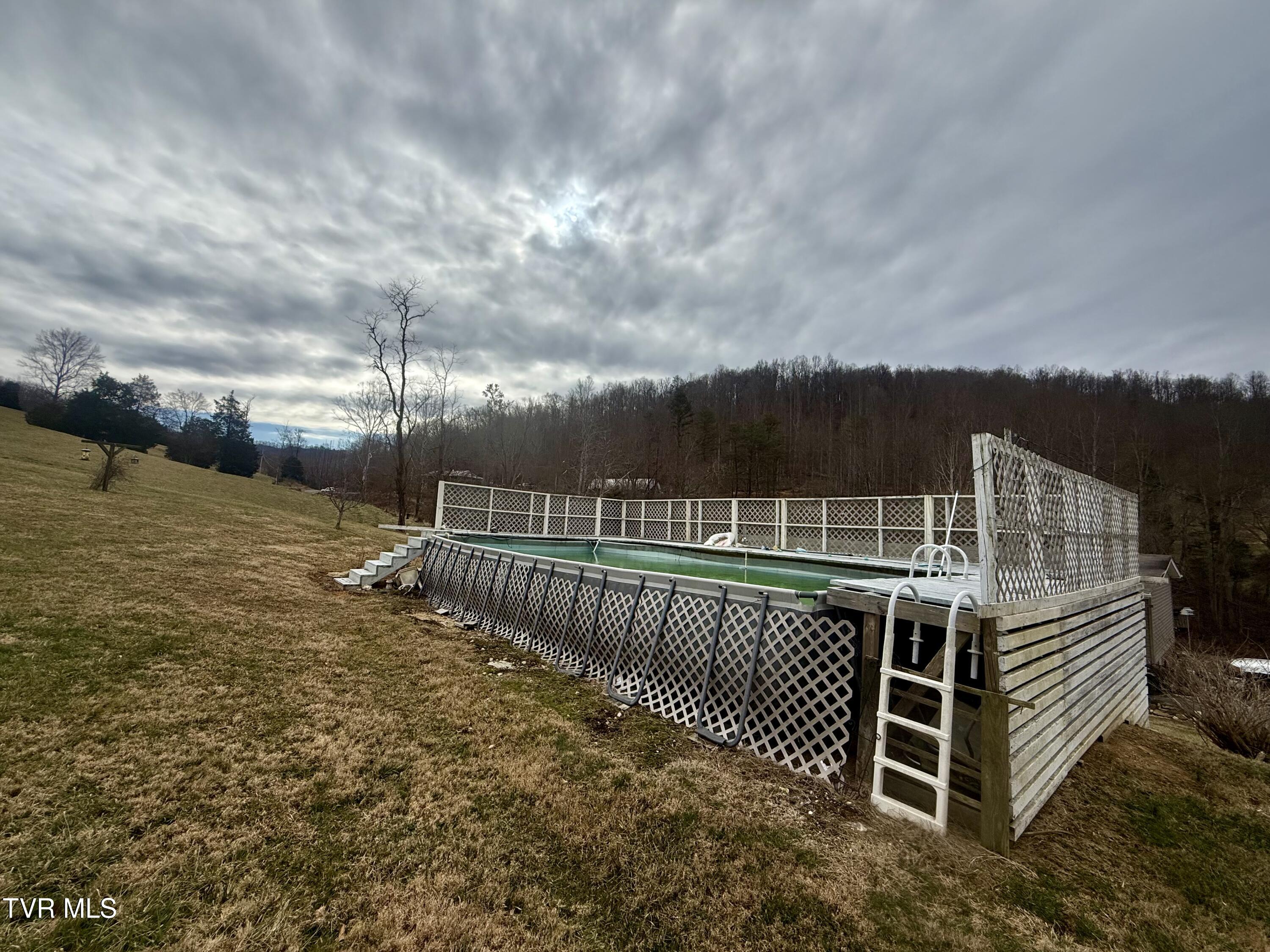 219 Ridge Road Eidson, TN 37731 - Photo 16 of 63 _Pic15 (2)