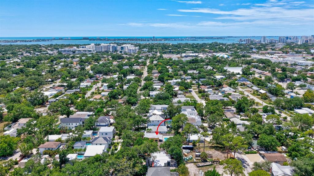 2437 Floyd Street Sarasota, FL 34239 - Photo 49 of 50