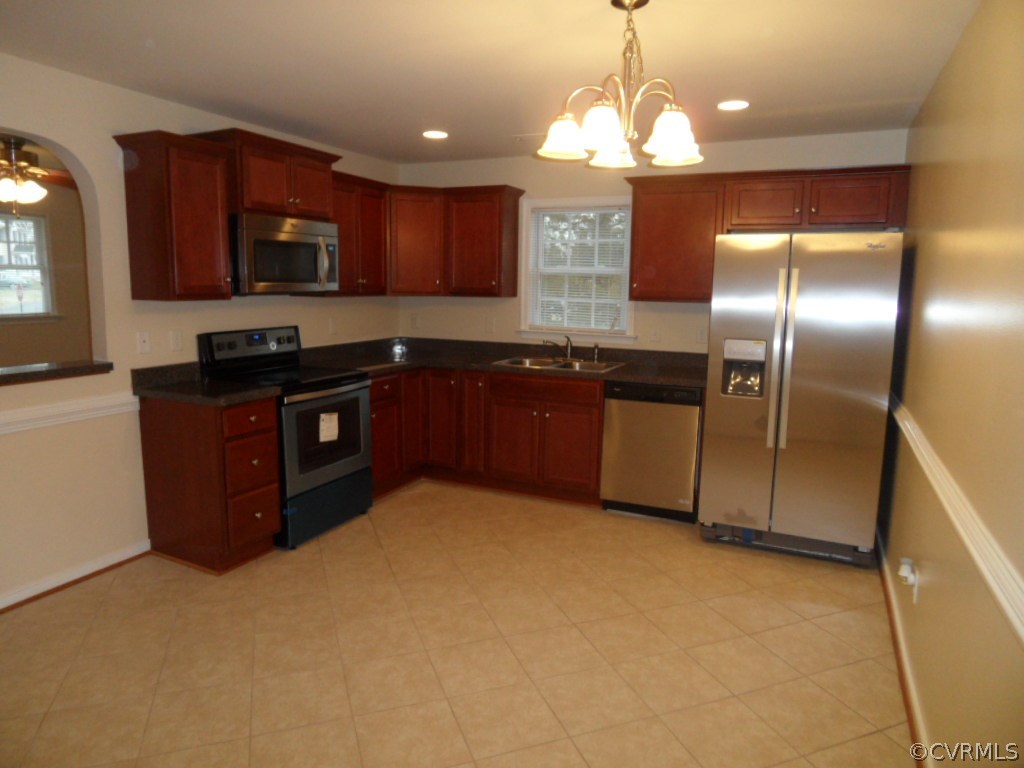 1072 Kingsway Road Richmond, VA 23225 - Photo 11 of 17 Gallery Image 11