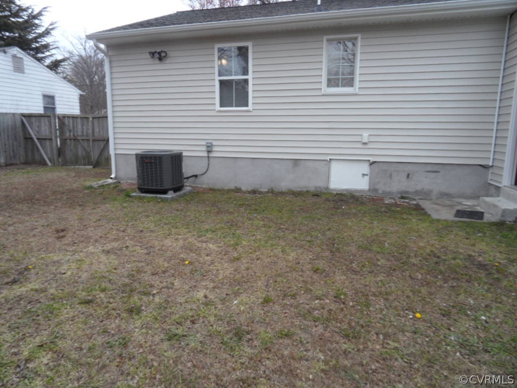 1072 Kingsway Road Richmond, VA 23225 - Photo 4 of 17 Gallery Image 4