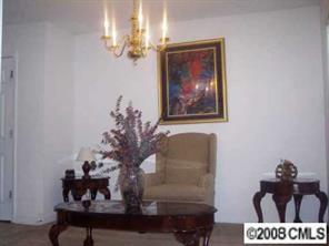 10303 Gold Pan Road Charlotte, NC 28215 - Photo 4 of 7 Gallery Image 4