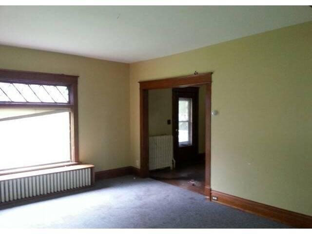 227 West Arrowhead Road Duluth, MN 55803 - Photo 4 of 12 Gallery Image 4