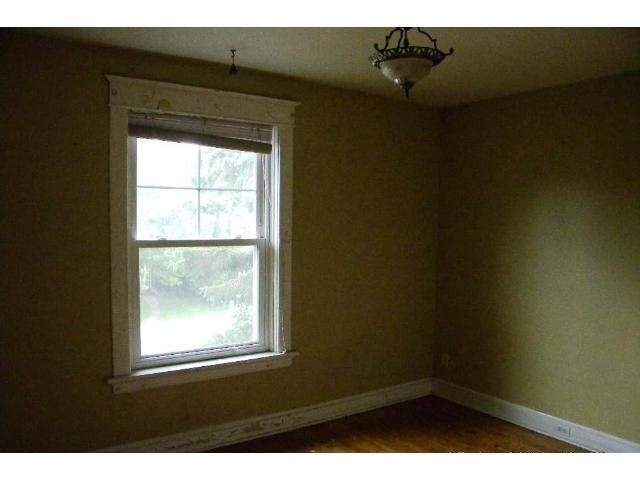 227 West Arrowhead Road Duluth, MN 55803 - Photo 5 of 12 Gallery Image 5