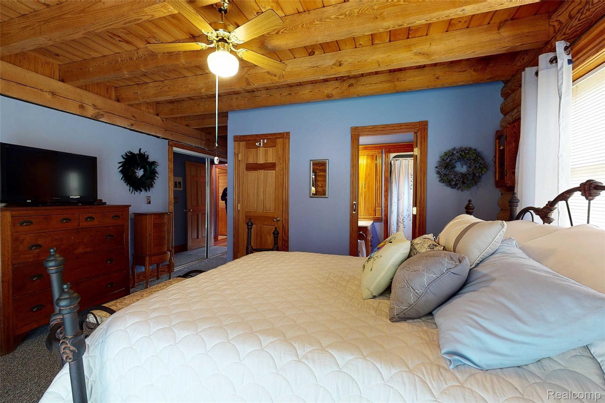 10118 Coldwater Road Flushing, MI 48433 - Photo 25 of 62 10118-Coldwater-Rd-22 Bedroom 1.jpg