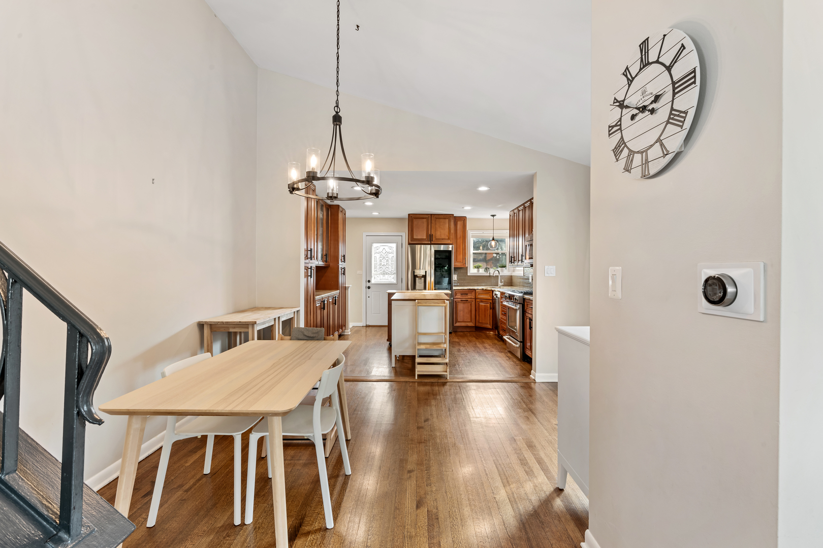 2211 Birch Street Park Ridge, IL 60068 - Photo 7 of 20 Gallery Image 7