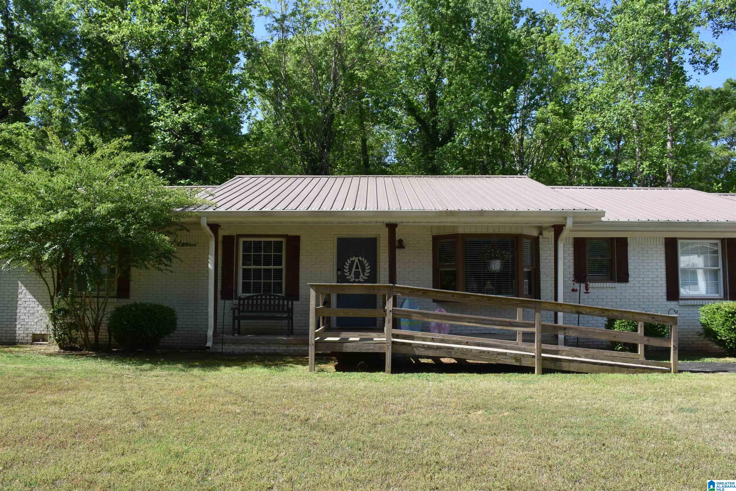 85 Moon Road Kellyton, AL 35089 - Photo 2 of 29