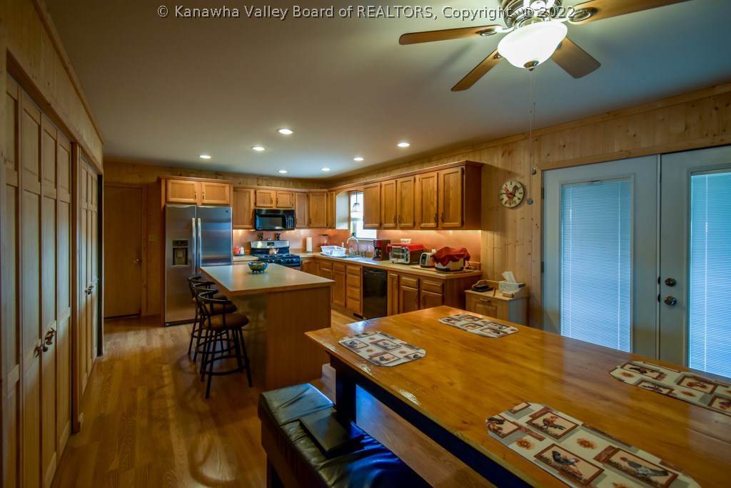 1125 Jones Ridge Road Gandeeville, WV 25243 - Photo 19 of 30 Gallery Image 19