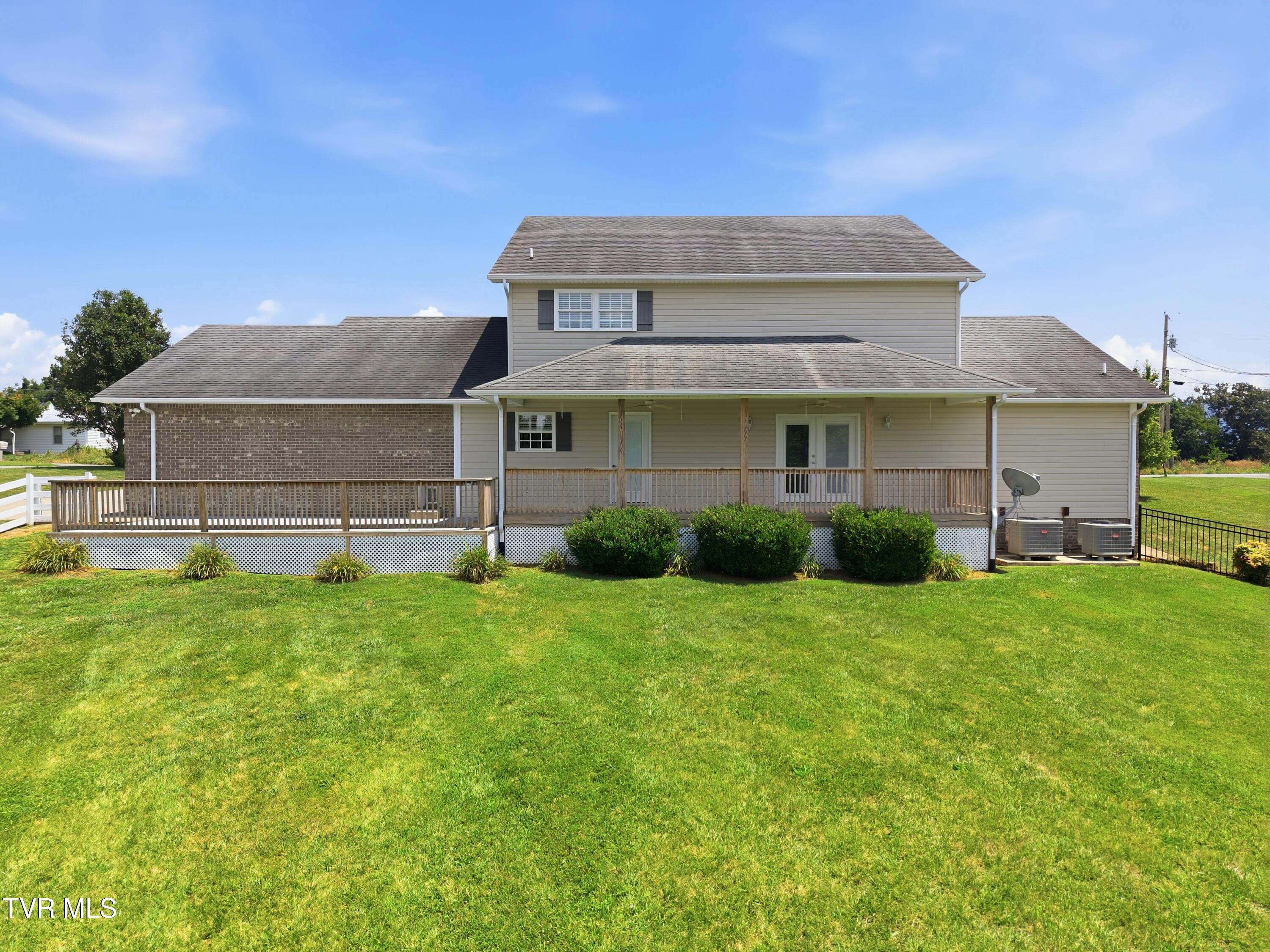 767 Possum Creek Road Greeneville, TN 37743 - Photo 59 of 69 10_767_possum_creek_rd_0009