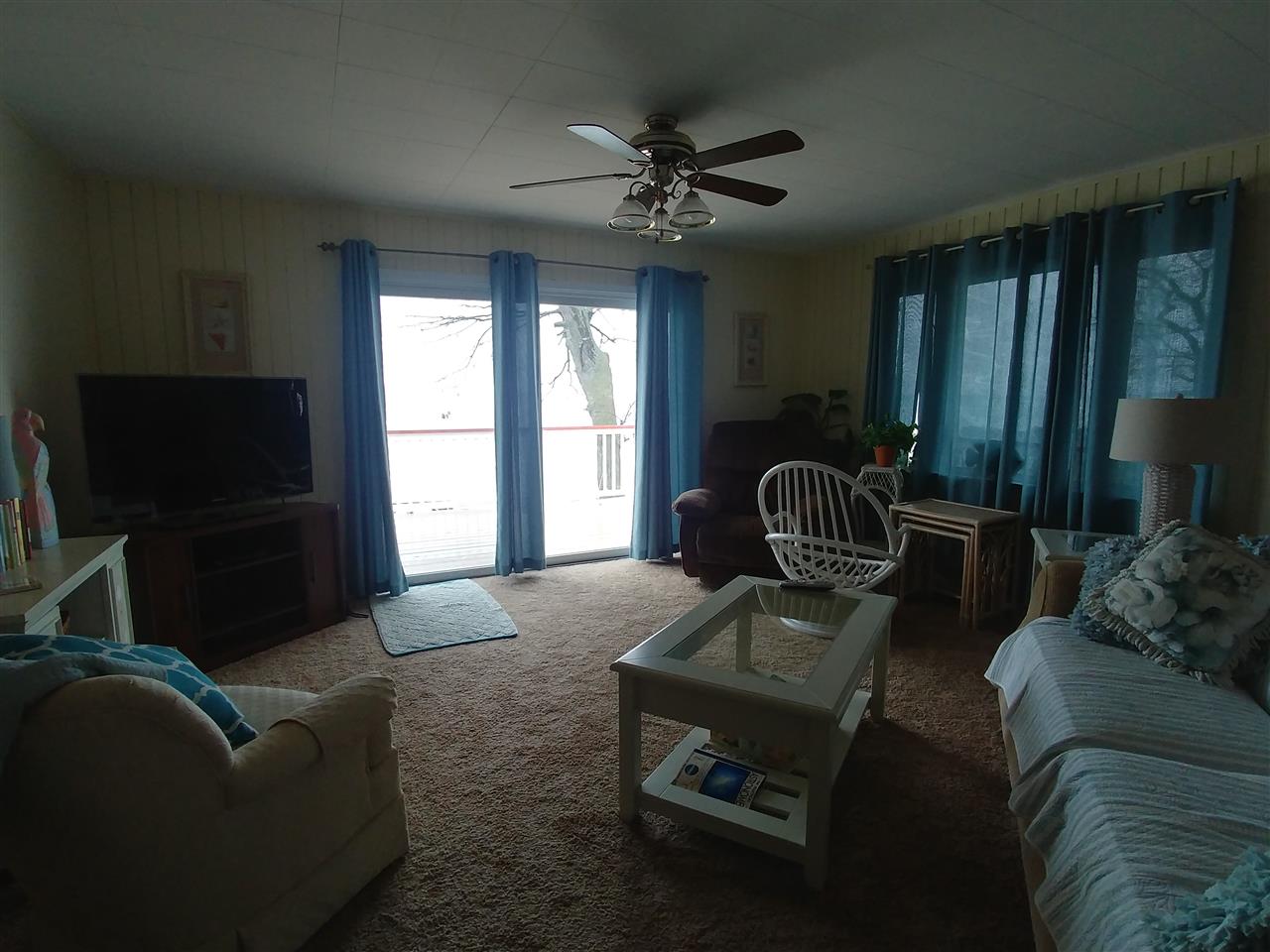 4054 Port Austin Road Caseville, MI 48725 - Photo 12 of 24 31376422-11.JPG