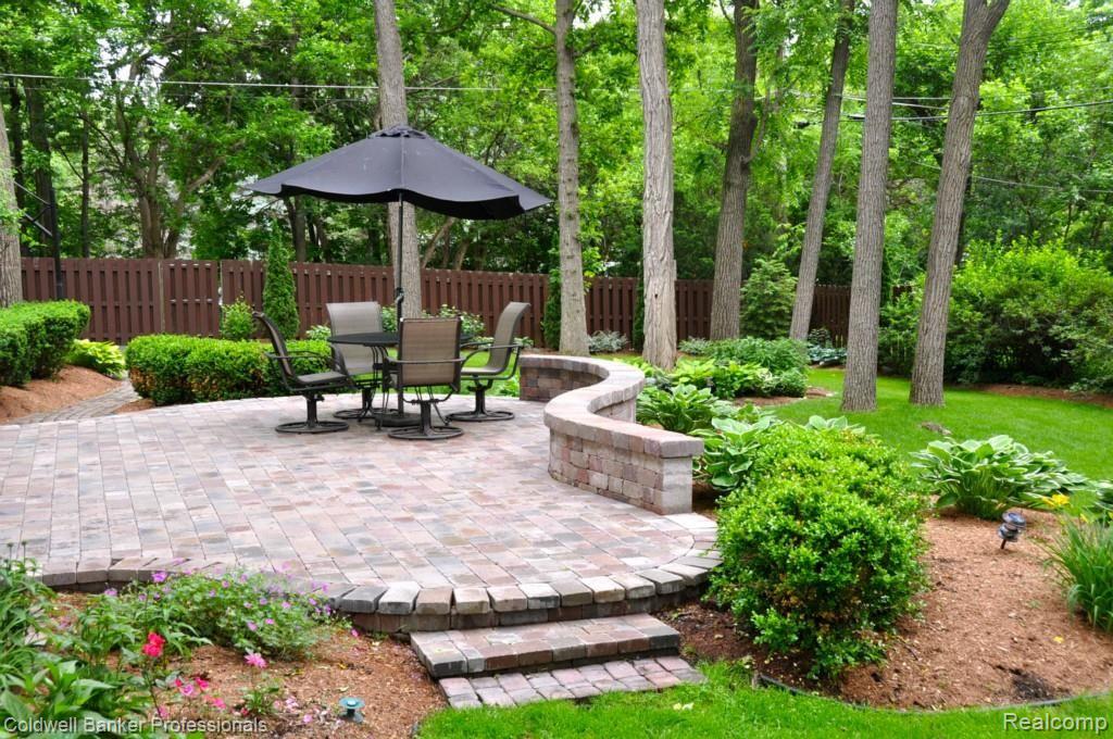 1096 Rock Spring Road Bloomfield Hills, MI 48304 - Photo 36 of 37 DSC_0206.jpg