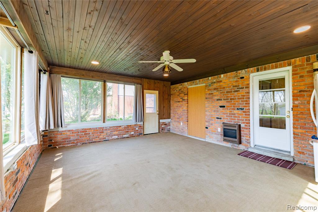 7611 Ferry Road Grosse Ile, MI 48138 - Photo 30 of 51