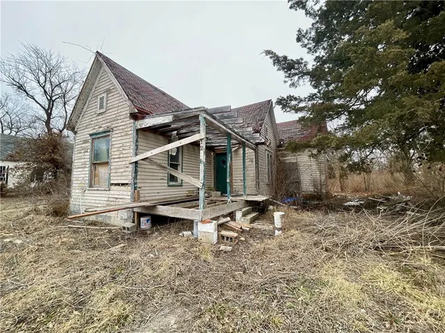$18,000 | 312 North Main Street, Blairstown, MO 64726