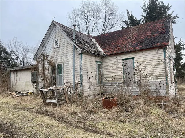 $18,000 | 312 North Main Street, Blairstown, MO 64726