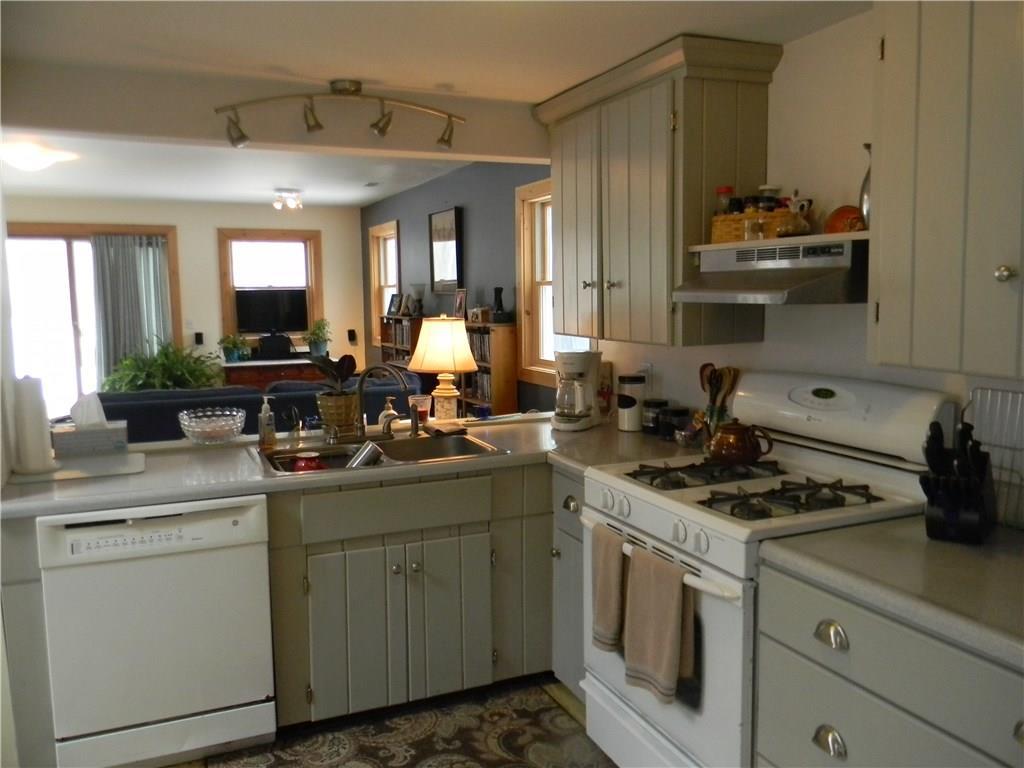 226 Ludwig Road Hope, ME 04847 - Photo 11 of 16 Gas range, nice, modern kitchen.