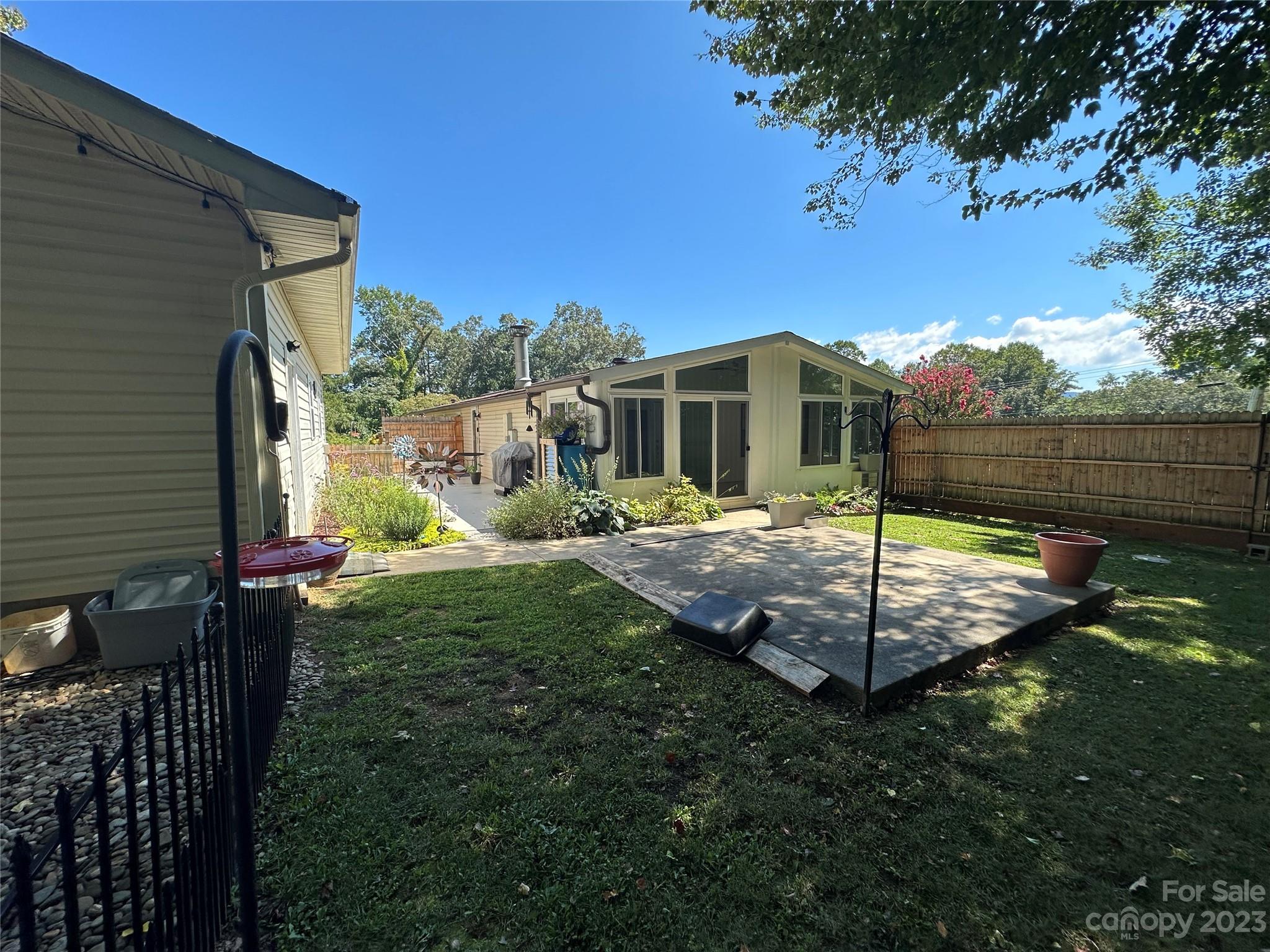 554 Concord Road Fletcher, NC 28732 - Photo 28 of 39 Gallery Image 28