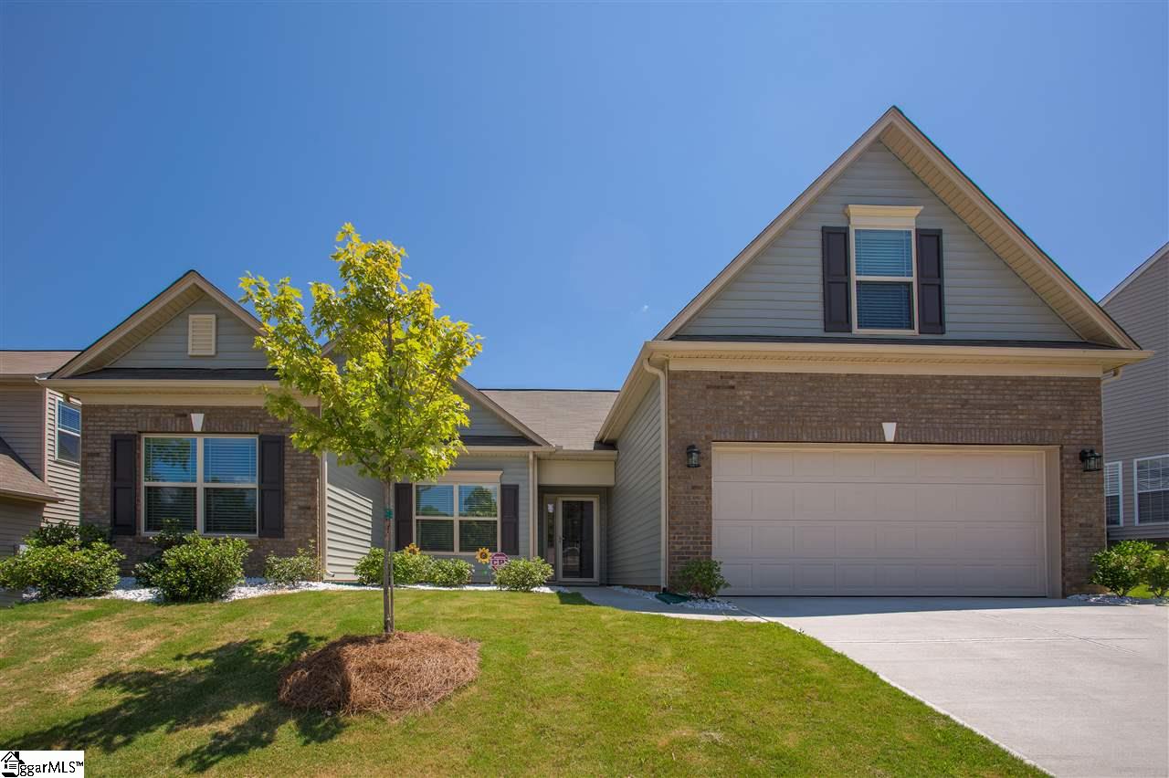 15 Tuttle Drive Simpsonville, SC 29680 - Photo 1 of 36