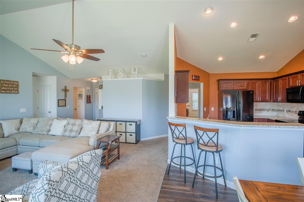 15 Tuttle Drive Simpsonville, SC 29680 - Photo 12 of 36