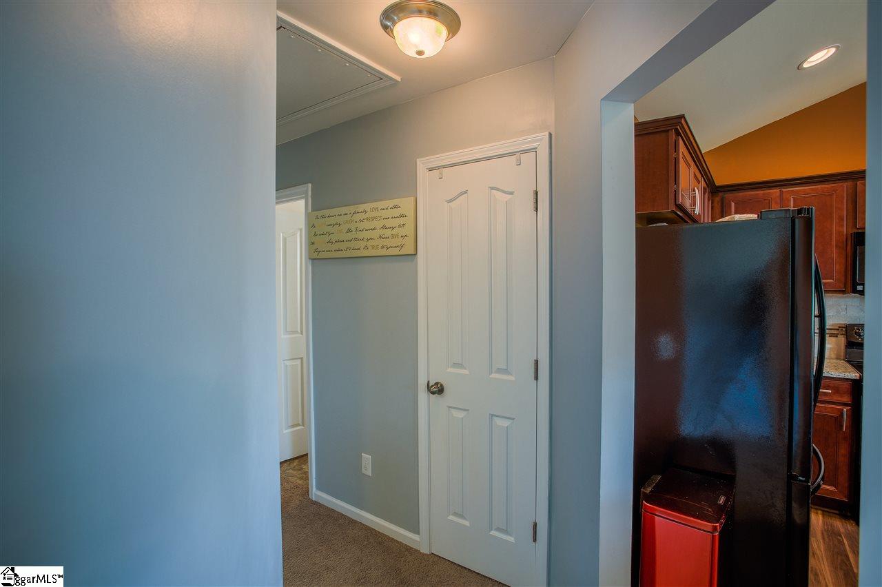 15 Tuttle Drive Simpsonville, SC 29680 - Photo 18 of 36