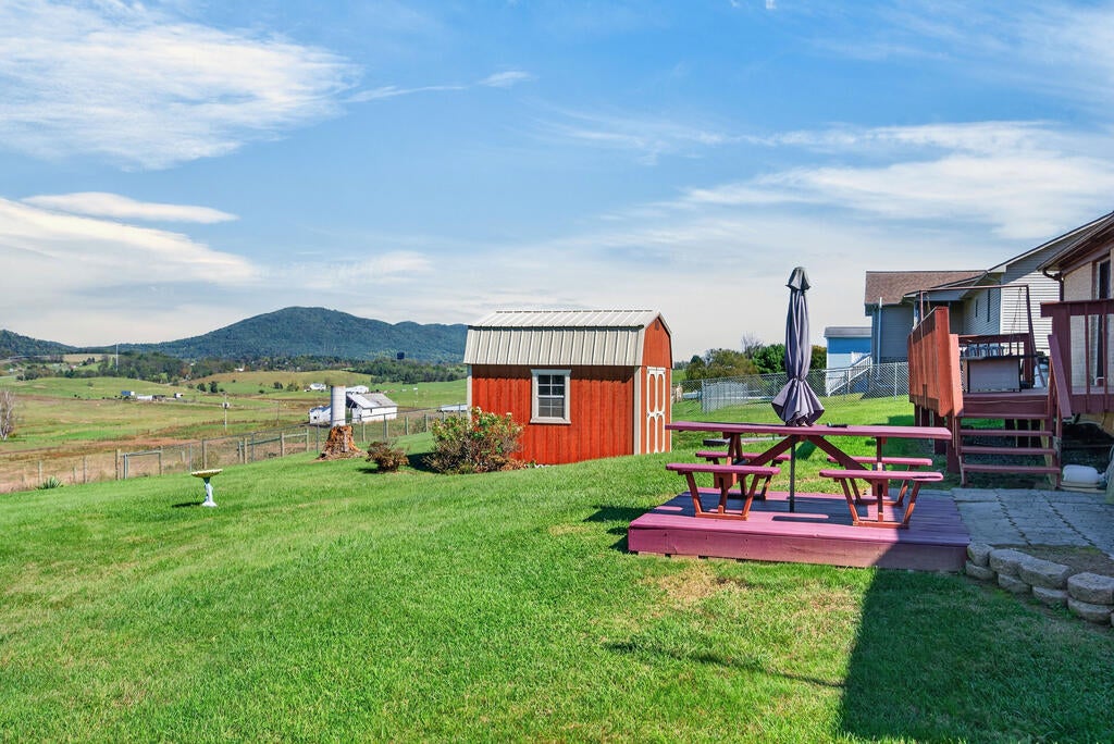 192 Whispering Pines Road Max Meadows, VA 24360 - Photo 71 of 88 Gallery Image 71