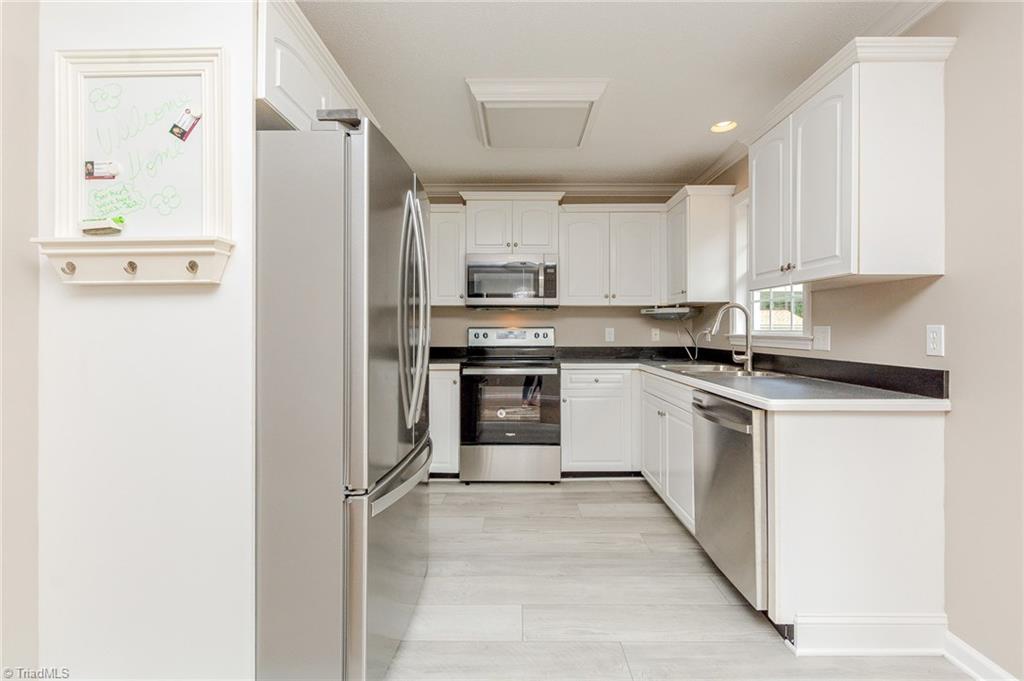 192 Manor Ridge Way Lexington, NC 27292 - Photo 12 of 28 Gallery Image 12