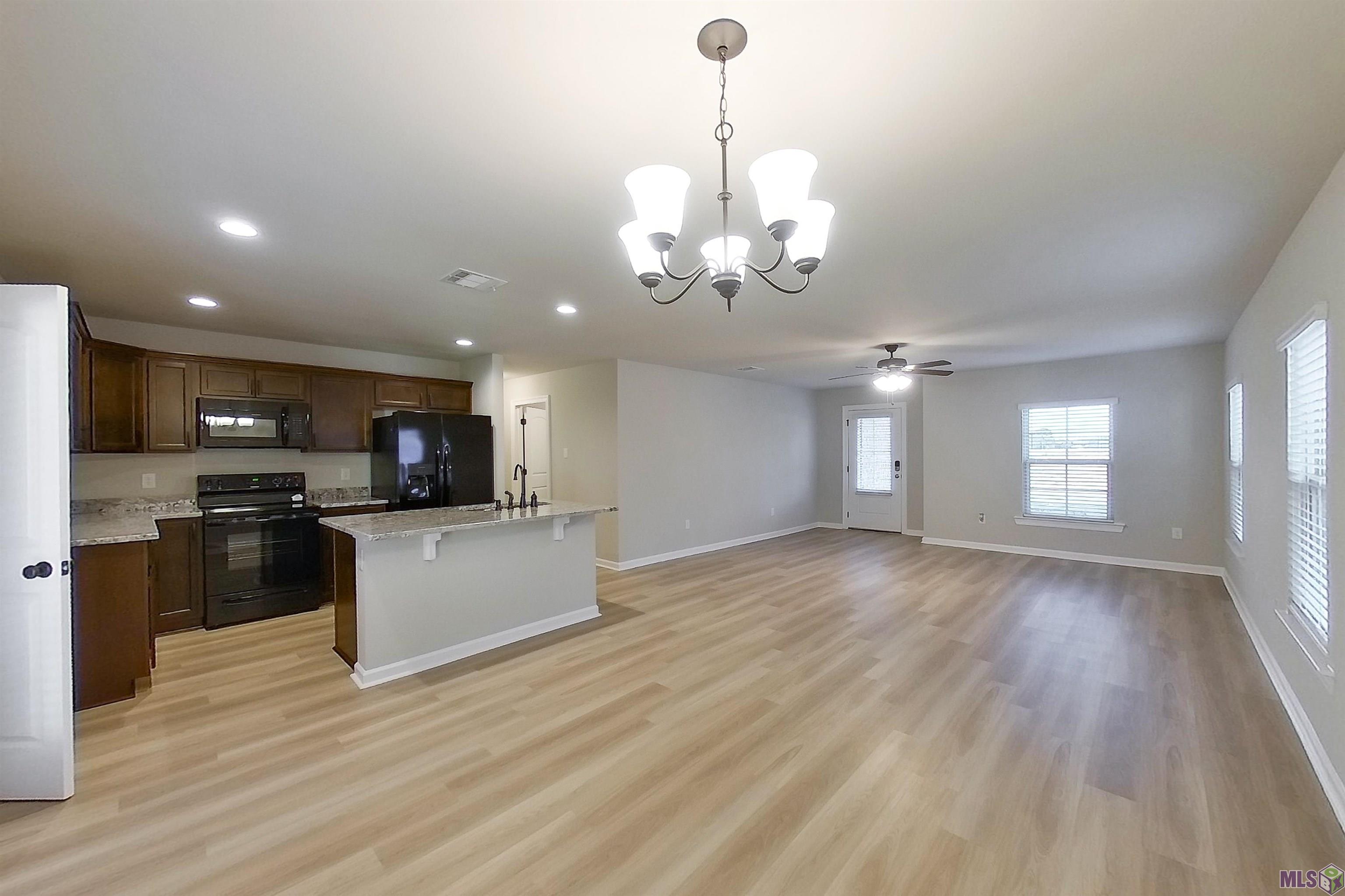 103 Dunwoody Court Carencro, LA 70520 - Photo 4 of 17