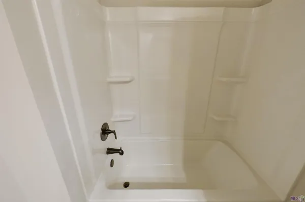 $1,635 | 103 Dunwoody Court, Carencro, LA 70520